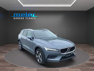 Volvo V60 Cross Country 2.0 B4 Ultimate AWD