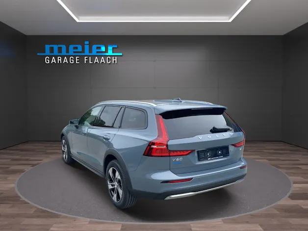Volvo V60 Cross Country 2.0 B4 Ultimate AWD