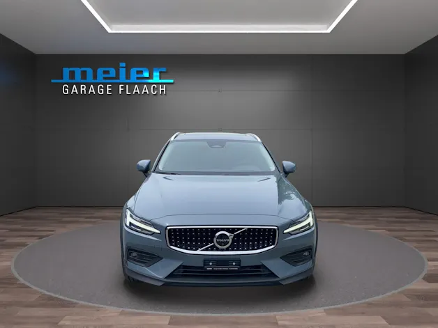 Volvo V60 Cross Country 2.0 B4 Ultimate AWD