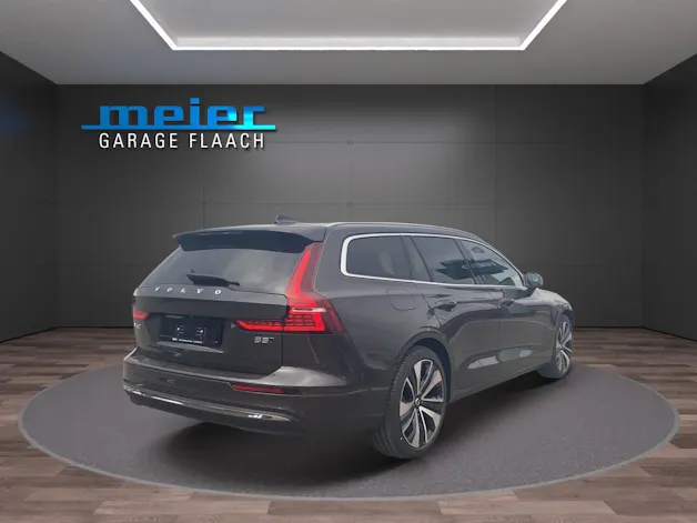 Volvo V60 2.0 B5 Ultimate Bright AWD