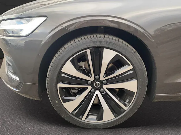 Volvo V60 2.0 B5 Ultimate Bright AWD