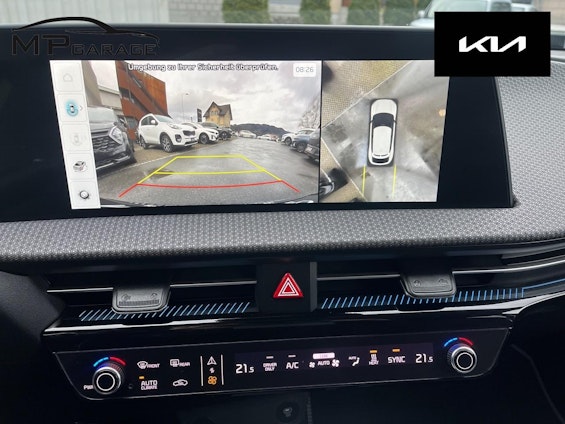 Vehicle image 10 Vehicle image 10