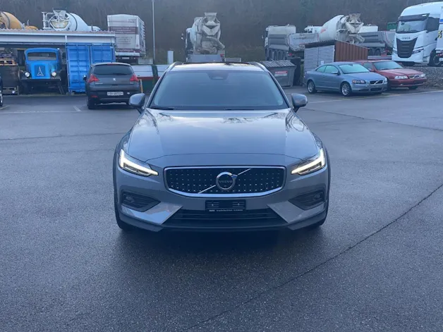 Volvo V60 Cross Country 2.0 B5 Ultimate AWD