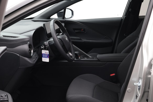 TOYOTA C-HR 2.0 PHEV Swiss Edition 3