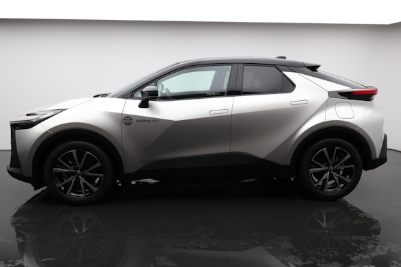 TOYOTA C-HR 2.0 PHEV Swiss Edition 1