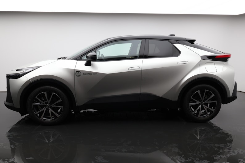 Vehicle image TOYOTA C-HR