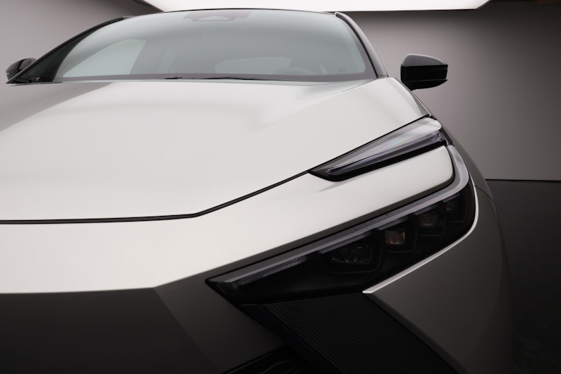 Vehicle image TOYOTA C-HR