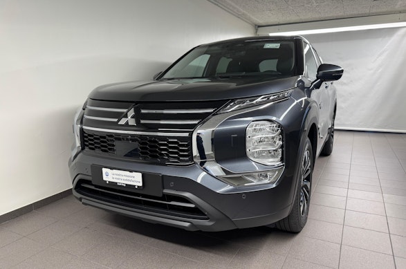 MITSUBISHI Outlander 2.4 PHEV Invite 4x4 0 MITSUBISHI Outlander 2.4 PHEV Invite 4x4 0