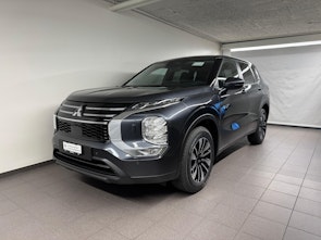 Vehicle image MITSUBISHI Outlander 2.4 PHEV Invite 4x4