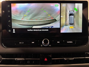 Vehicle image MITSUBISHI Outlander 2.4 PHEV Invite 4x4