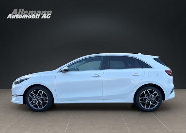 Vehicle image 2 Vehicle image 2