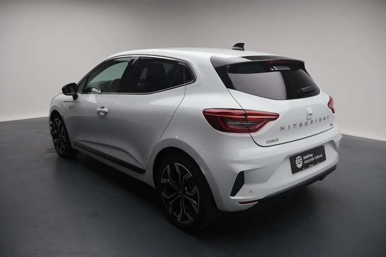 Vehicle image MITSUBISHI COLT