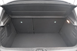 Vehicle image MITSUBISHI Colt 1.6 HEV Instyle