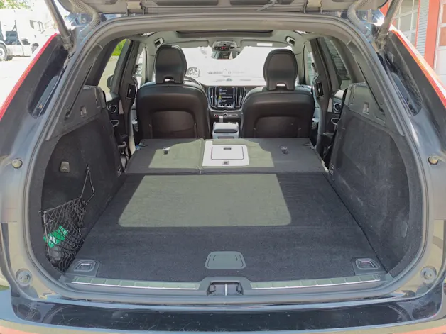 Volvo XC60 2.0 T8 TE R-Design eAWD