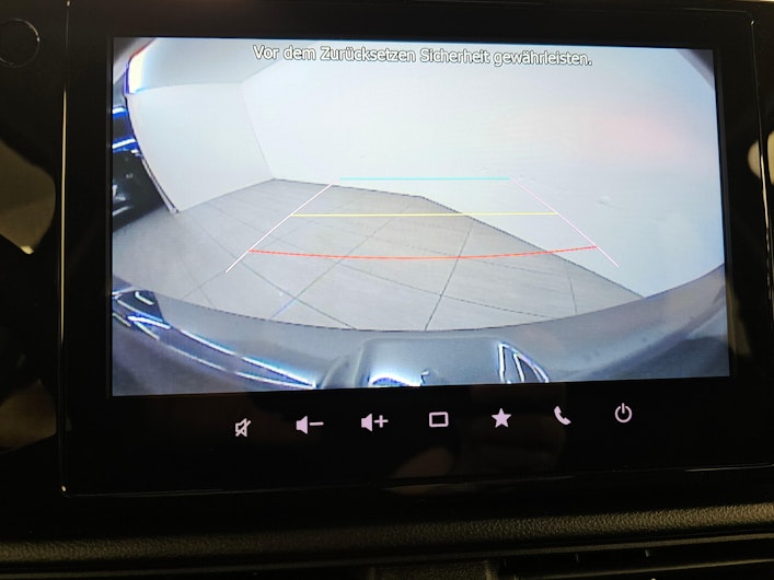 Vehicle image SUZUKI SWIFT