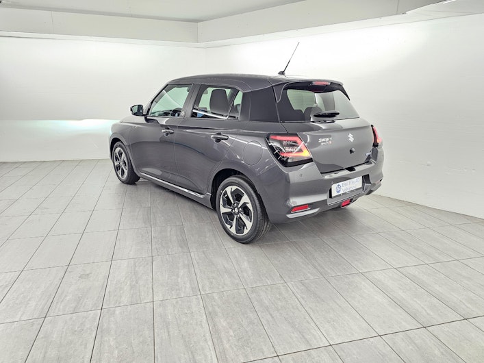 Vehicle image SUZUKI SWIFT
