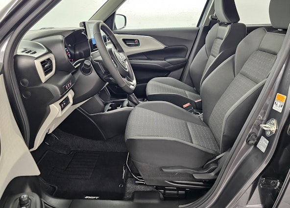 Vehicle image 9 Vehicle image 9