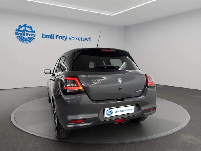Fahrzeugbild SUZUKI SWIFT