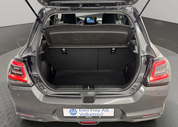 immagine del veicolo 4 immagine del veicolo 4