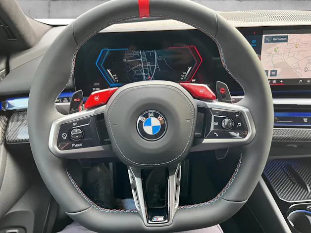 BMW M5 xDrive
