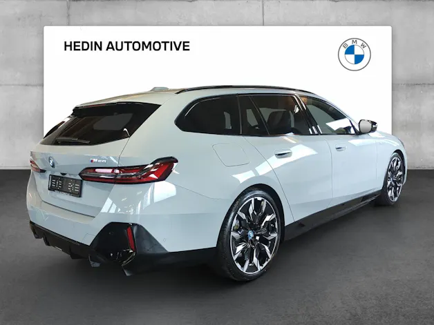 BMW i5 M60 xDrive Touring