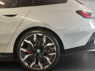 BMW i5 M60 xDrive Touring
