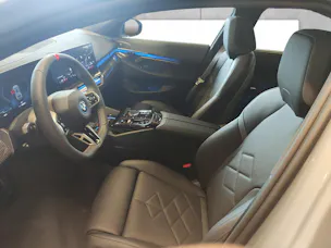 BMW i5 M60 xDrive Touring