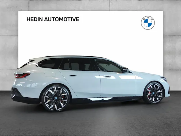 BMW i5 M60 xDrive Touring