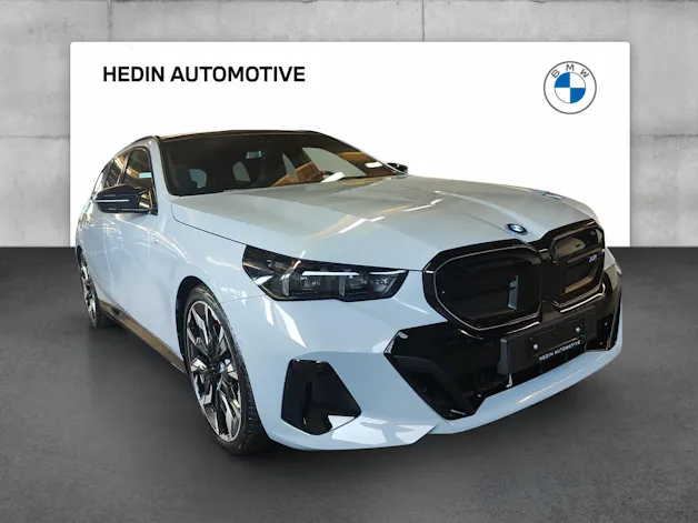 BMW i5 M60 xDrive Touring