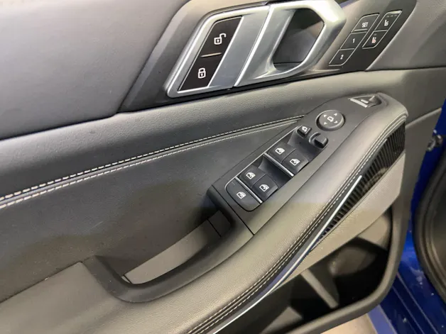 BMW X5 M60i xDrive