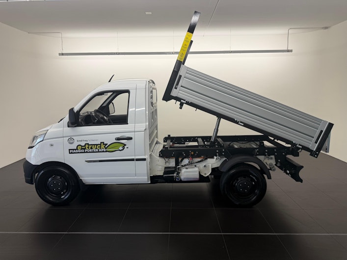 Vehicle image PIAGGIO PORTER