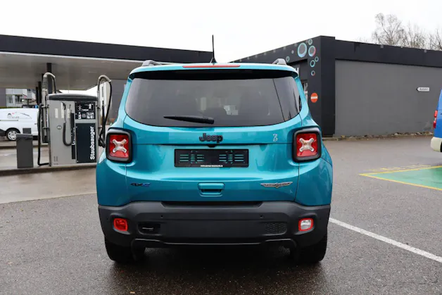 Jeep Renegade 1.3 Trailhawk Plus Sky 4xe