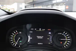 Jeep Renegade 1.3 Trailhawk Plus Sky 4xe
