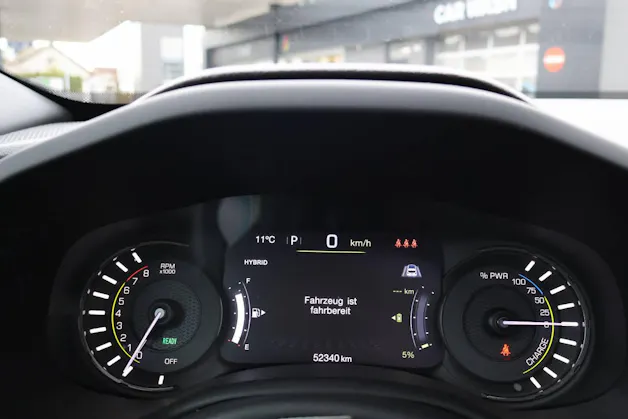 Jeep Renegade 1.3 Trailhawk Plus Sky 4xe