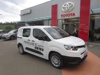 Vehicle image TOYOTA PROACE CITY 0