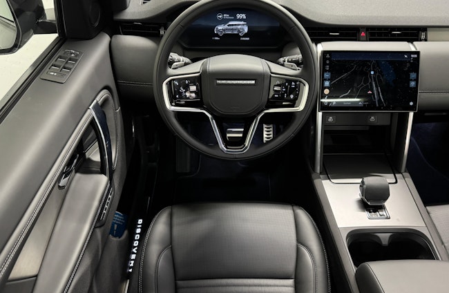 Vehicle image 9 Vehicle image 9