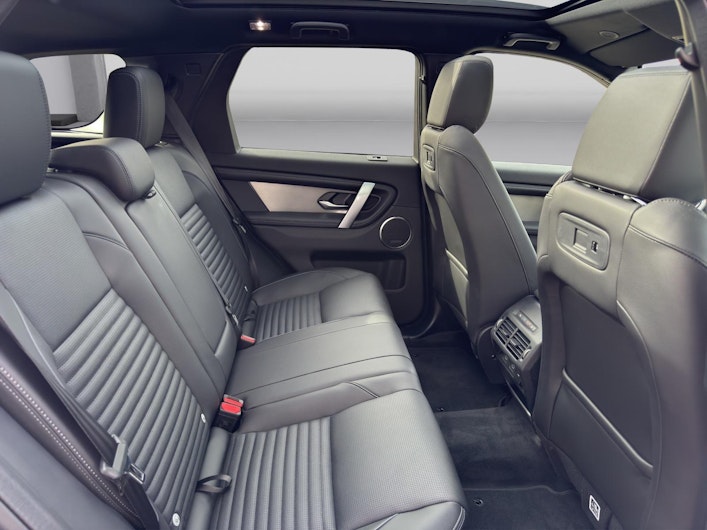 Vehicle image LAND ROVER DISCOVERY SPORT