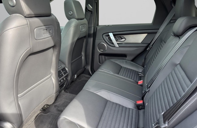 Vehicle image 10 Vehicle image 10