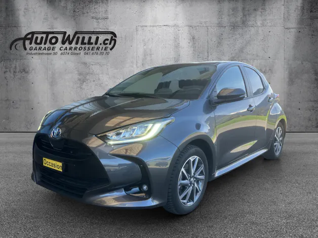 Toyota Yaris 1.5 VVT-i HSD Trend