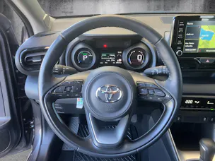 Toyota Yaris 1.5 VVT-i HSD Trend