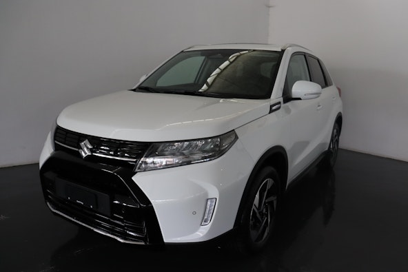 First vehicle image