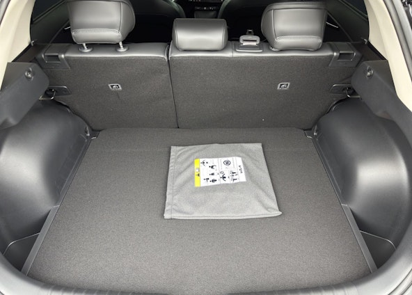 Vehicle image 14 Vehicle image 14