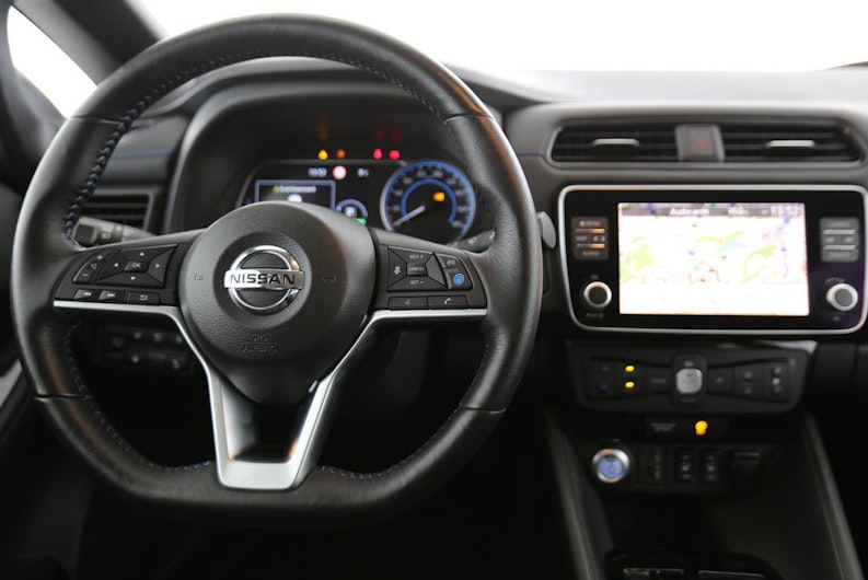 Vehicle image NISSAN LEAF
