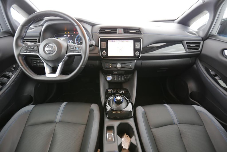 Vehicle image NISSAN LEAF