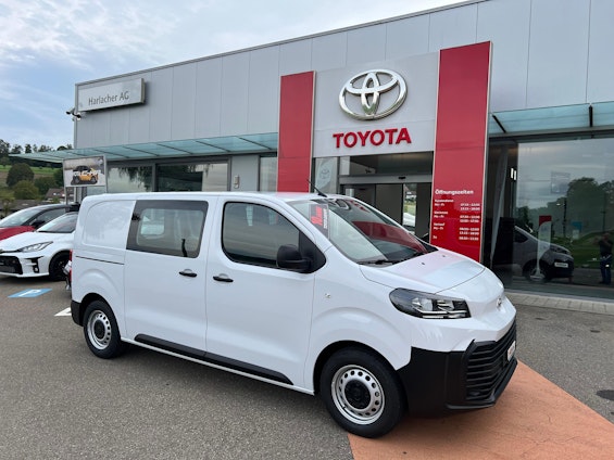 Vehicle image 41