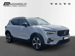 Volvo XC40 2.0 B4 MH Plus Dark