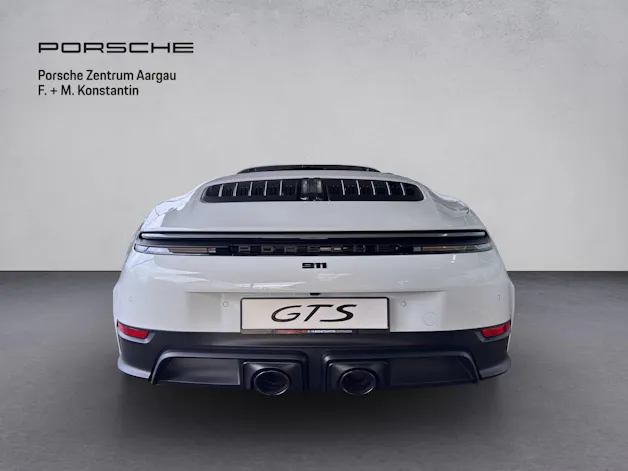 Porsche 911 Carrera 4 GTS Cabriolet