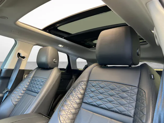 Land Rover Range Rover Evoque 1.5 T 300e R-Dynamic Autobiography Leasing 0.99%