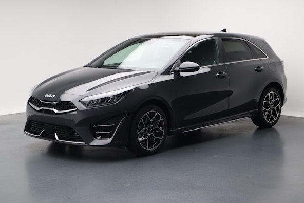 First vehicle image
