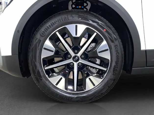 Ford Explorer Extended Range RWD